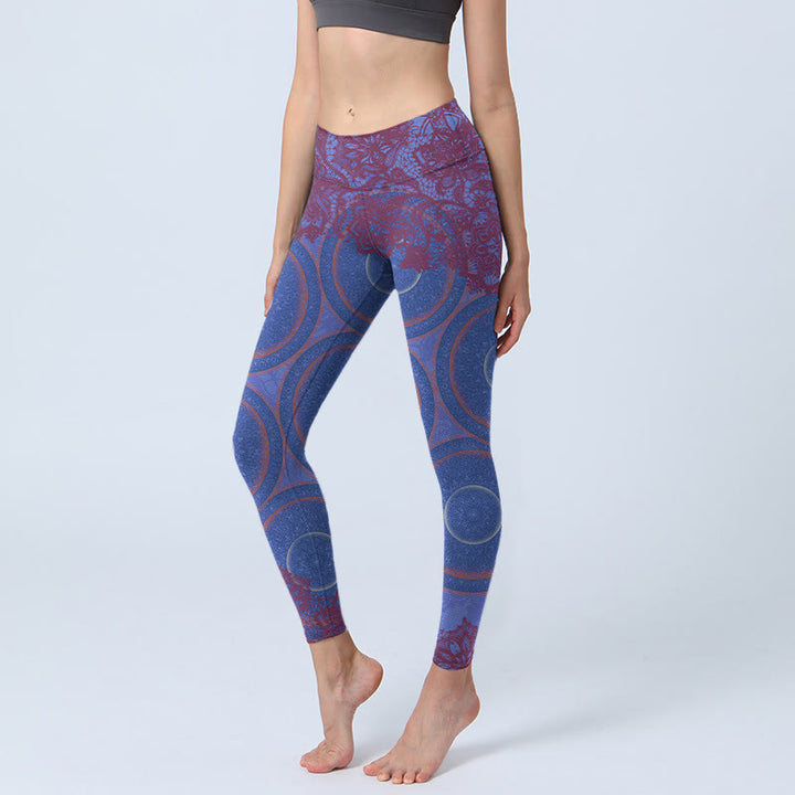 Leggings da palestra fitness con stampa mandala e bussola viola Buddha Stones , pantaloni da yoga da donna - Viola medio - US18, UK/AU22, EU50 (4XL) - image 1