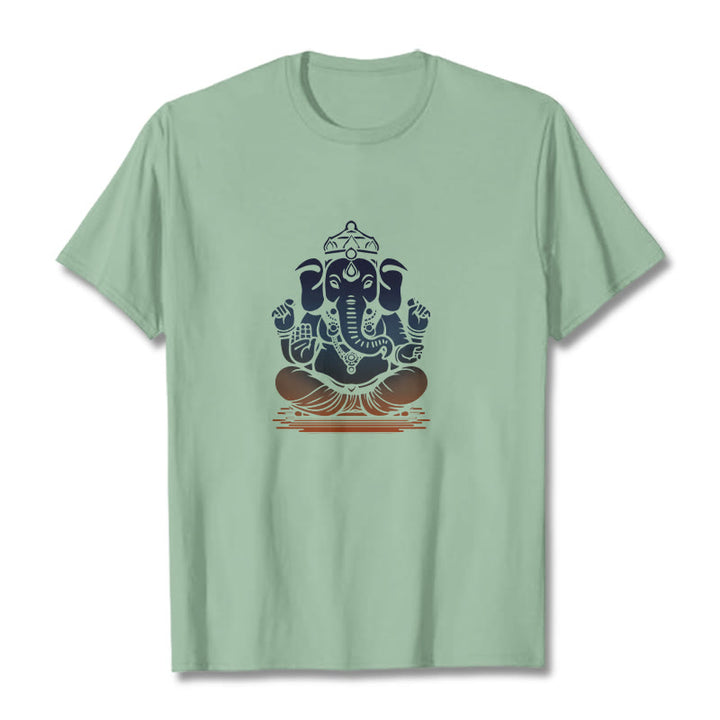Maglietta con motivo a elefante Ganesh in meditazione con Buddha Stones - Verde pallido - 2XL - image 14