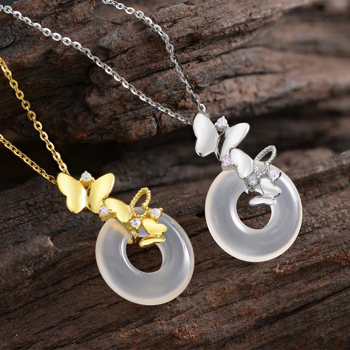 Buddha Stones 925 Sterling Silver Butterfly Calcedonio Pace Fibbia Benedizione Fortuna Collana Pendente