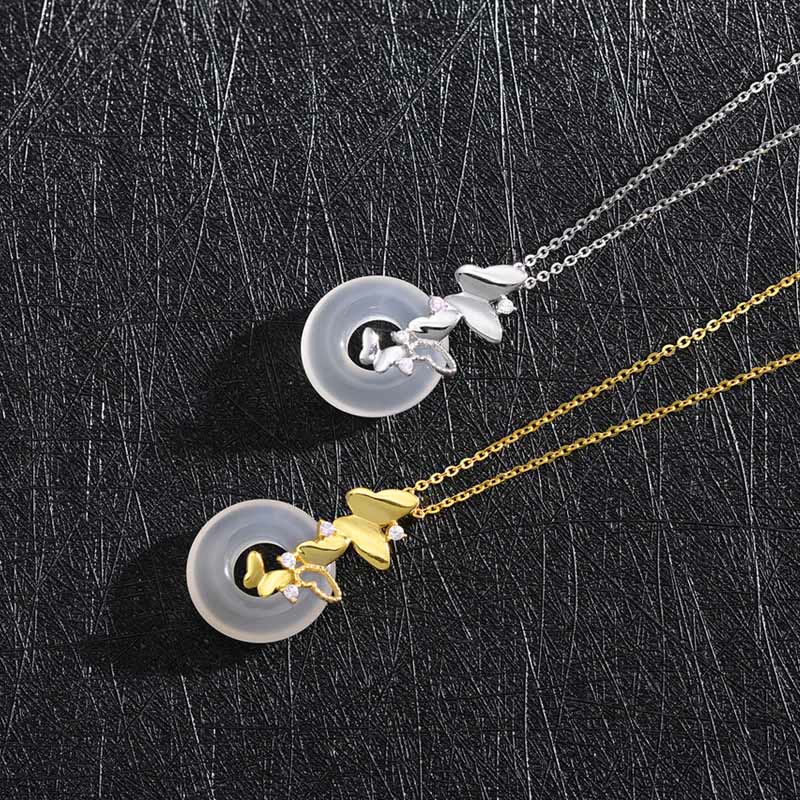 Buddha Stones 925 Sterling Silver Butterfly Calcedonio Pace Fibbia Benedizione Fortuna Collana Pendente