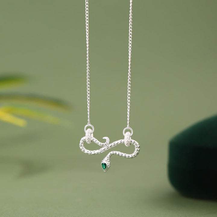 Buddha Stones 999 Sterling Silver Anno del serpente Serpente che si avvolge Simbolo infinito Benedizione Collana Pendente
