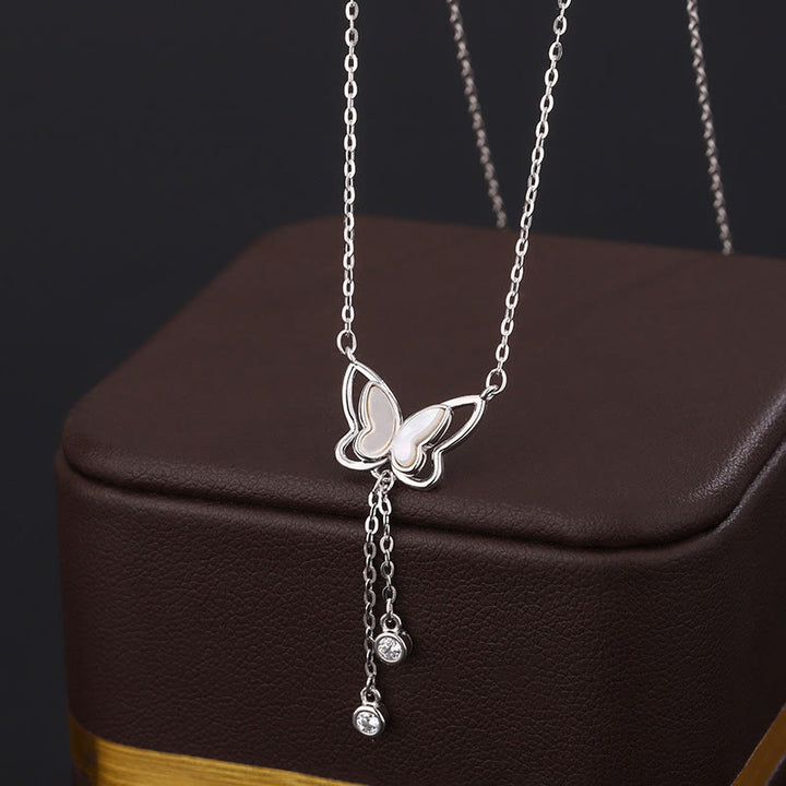 Buddha Stones 999 Sterling Silver Tridacna Pietra Farfalla Calma Collana Pendente - Farfalla in argento sterling 999 - image 0