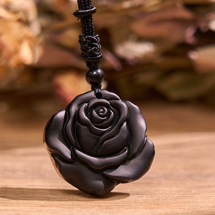 Collana con ciondolo di purificazione di rosa nera con corda di ossidiana nera Buddha Stones