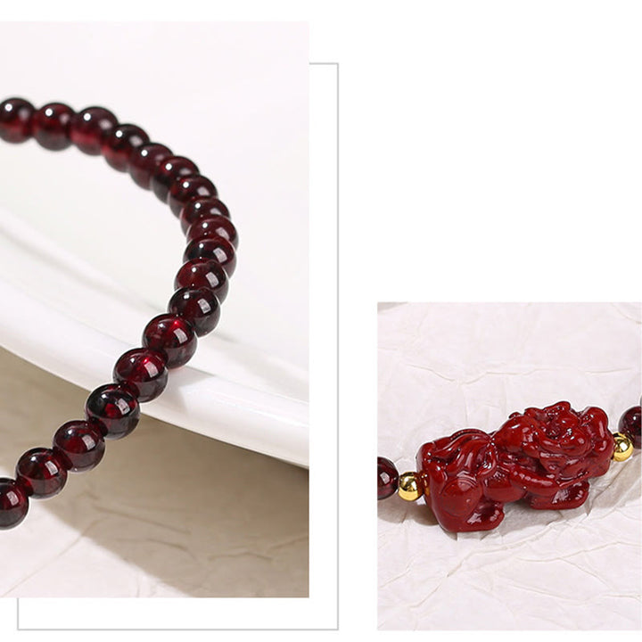 Braccialetto di protezione con perline quadrate in quarzo fragola, granato, cinabro , Buddha Stones