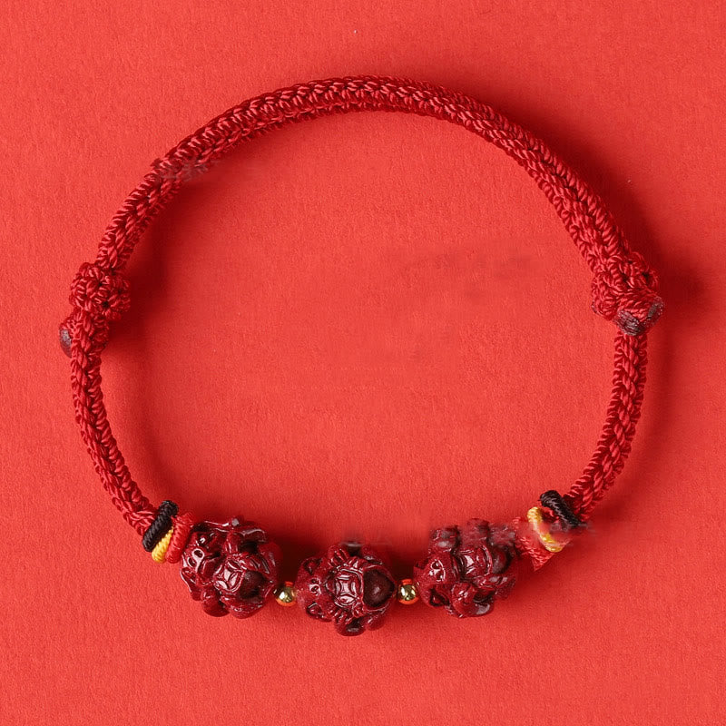 Braccialetto di benedizione intrecciato con cinabro rosso fatto a mano con Buddha Stones e zodiaco cinese