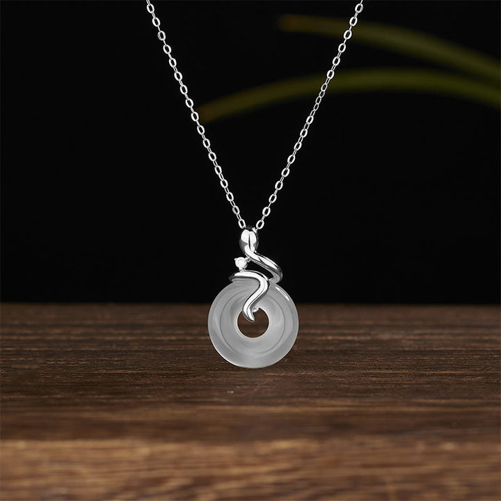 Buddha Stones 925 Sterling Silver Anno del serpente Calcedonio Pace fibbia Collana pendente positivo