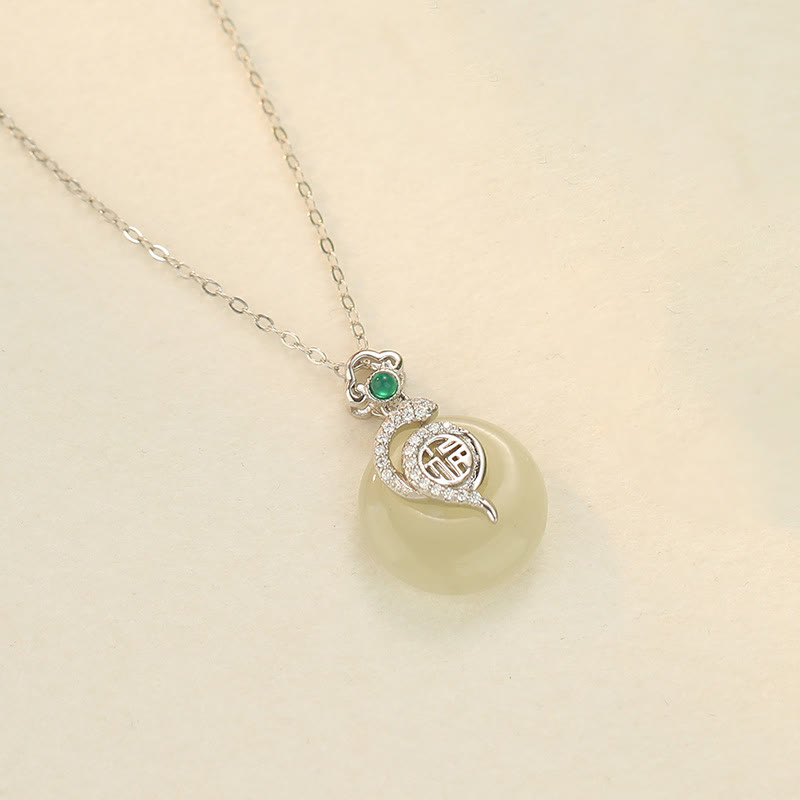 Buddha Stones 925 Sterling Silver Fu Carattere Hetian Giada Fibbia della Pace Anno del Serpente Collana Pendente Fortuna