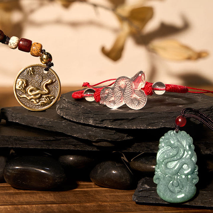Buddha Stones Guarigione Fortunata L'Anno del Serpente 2025 Giada Cristallo Bianco Corda Rossa Pacchetto di Protezione
