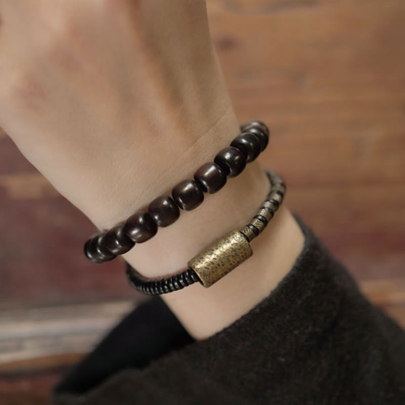 Braccialetto di equilibrio a doppio giro con perline vintage in legno di ebano, ottone e rame Buddha Stones