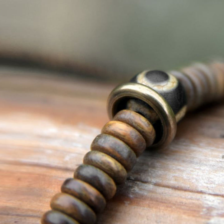 Buddha Stones Legno di ebano Sandalo verde Rame Ottone Perline Dzi Onice nero Braccialetto doppio giro calmo
