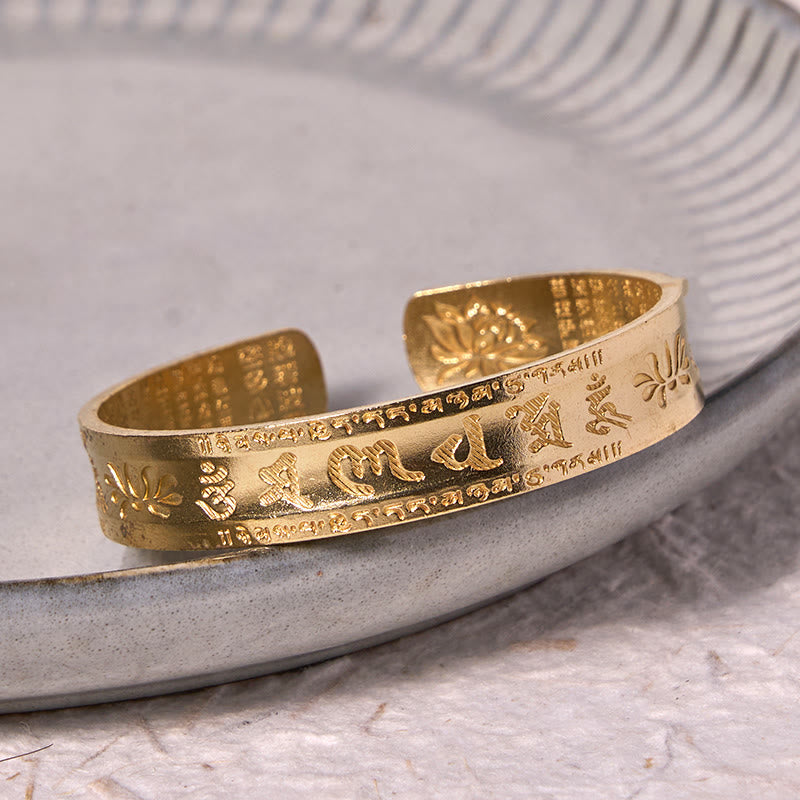 Buddha Stones Sei parole vere 'om Mani Padme Hum' Sutra del cuore Loto Rame Ottone Pace Braccialetto Braccialetto