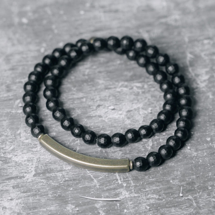 Braccialetto di protezione a doppio giro in ottone e rame con superficie tagliata smerigliata Buddha Stones