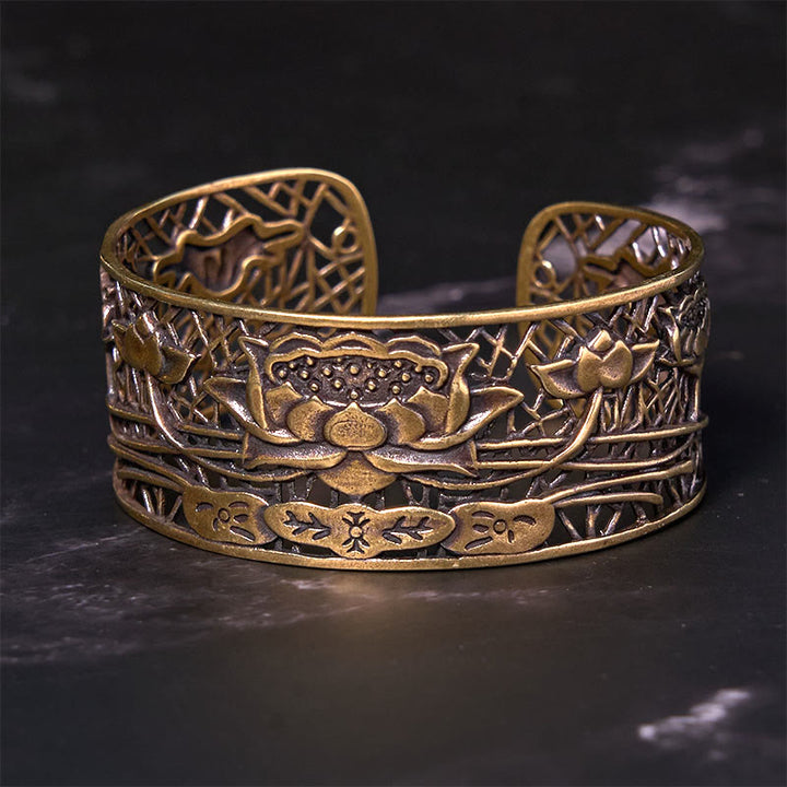 Braccialetto di guarigione dell'illuminazione in rame placcato argento con pietre Buddha Stones e loto cavo