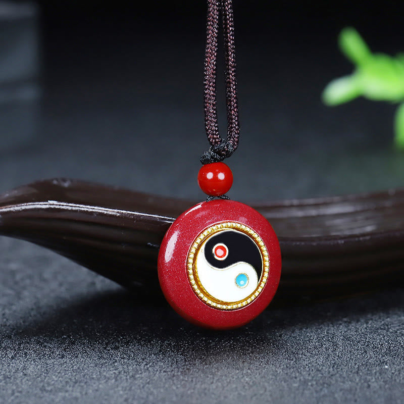 Collana con ciondolo di benedizione in corda intrecciata con design Yin Yang, cinabro naturale, Buddha Stones - Cinabro Yin Yang - image 1