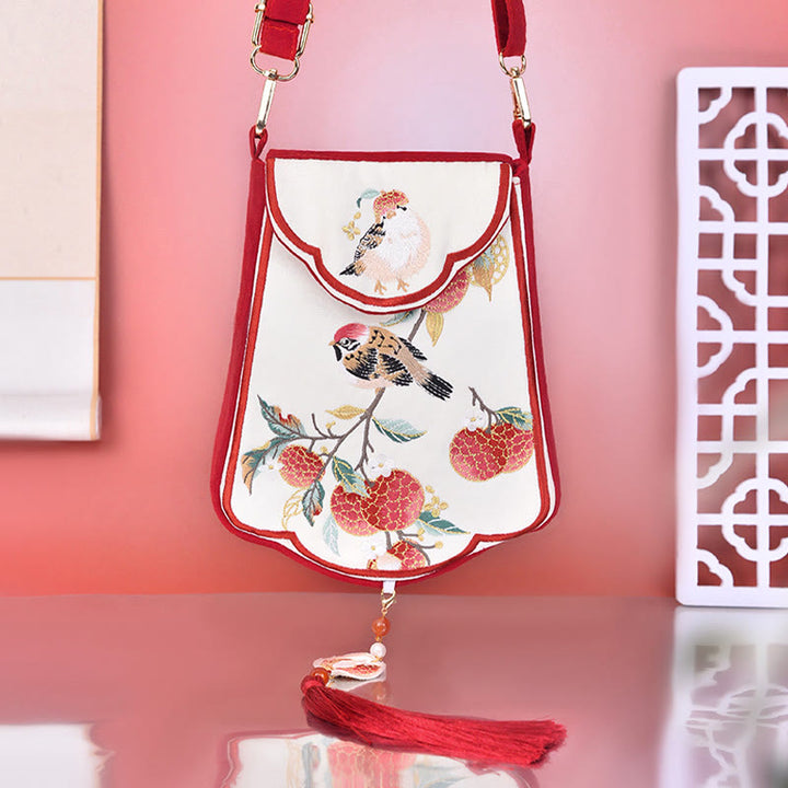 Borsa a tracolla con nappa e ricamo di lychee con Buddha Stones, borsa a tracolla