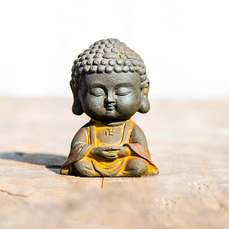 Buddha Stones Piccolo Buddha in Meditazione Statua in Resina Ruggine Polvere di Ferro Decorazione per la Casa