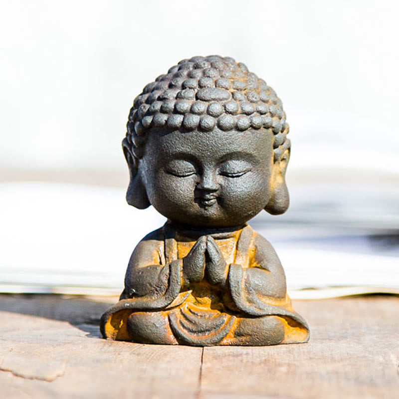 Buddha Stones Piccolo Buddha in Meditazione Statua in Resina Ruggine Polvere di Ferro Decorazione per la Casa