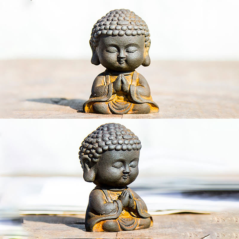 Buddha Stones Piccolo Buddha in Meditazione Statua in Resina Ruggine Polvere di Ferro Decorazione per la Casa