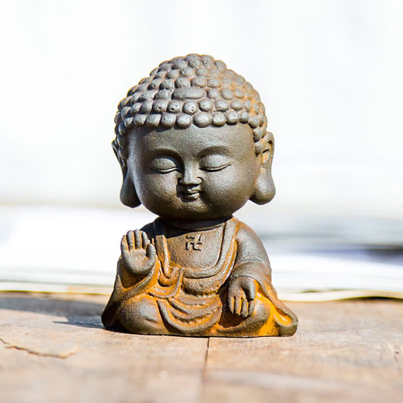 Buddha Stones Piccolo Buddha in Meditazione Statua in Resina Ruggine Polvere di Ferro Decorazione per la Casa
