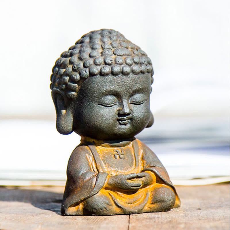 Buddha Stones Piccolo Buddha in Meditazione Statua in Resina Ruggine Polvere di Ferro Decorazione per la Casa