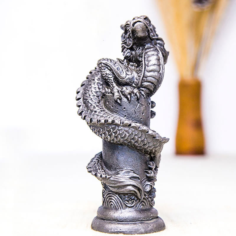 Buddha Stones fatto a mano drago volante intorno al pilastro polvere di ferro ruggine statua in resina decorazione per la casa