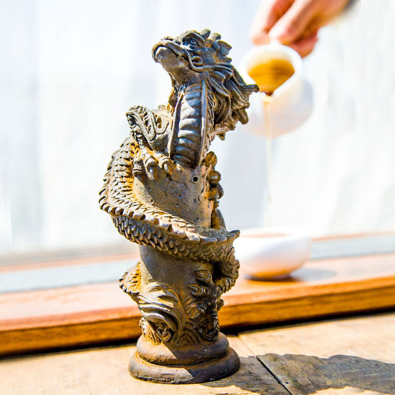 Buddha Stones fatto a mano drago volante intorno al pilastro polvere di ferro ruggine statua in resina decorazione per la casa