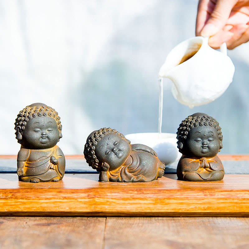 Buddha Stones Piccolo In Piedi Sdraiato Seduto Carino Buddha Polvere di Ferro Ruggine Statua in Resina Decorazione per la Casa
