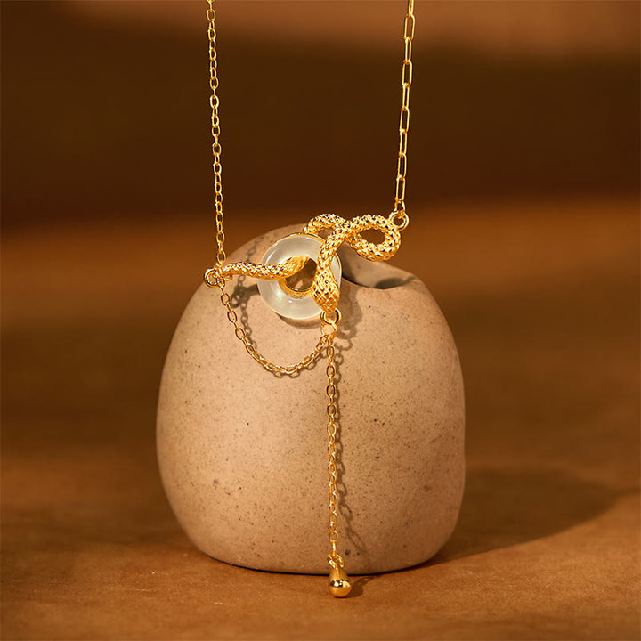 Buddha Stones Calcedonio Fibbia della Pace Argento Sterling 925 Oro Anno del Serpente Collana Pendente Armonia