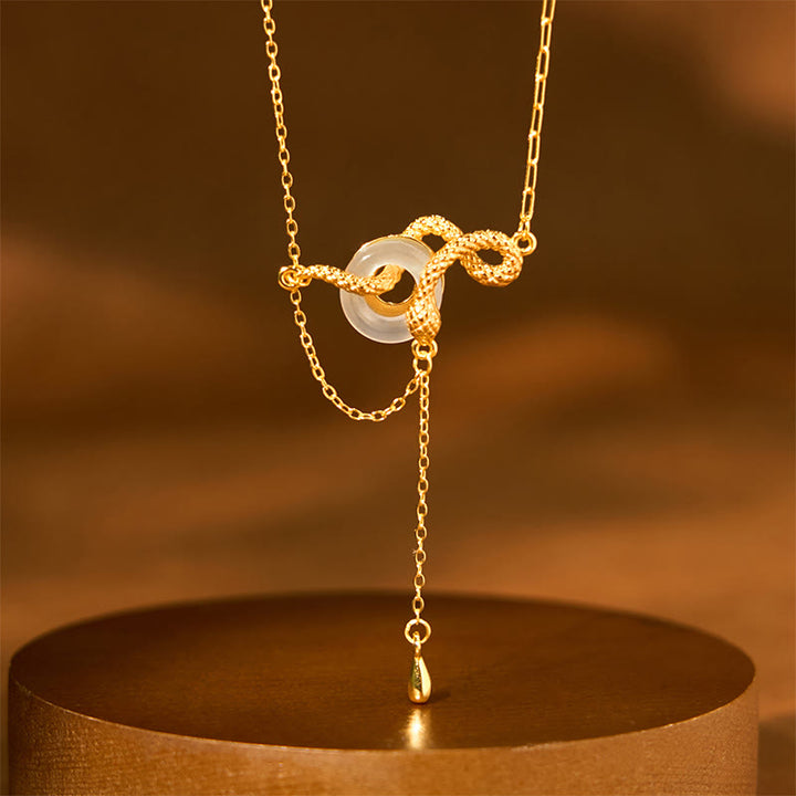 Buddha Stones Calcedonio Fibbia della Pace Argento Sterling 925 Oro Anno del Serpente Collana Pendente Armonia - Calcedonio Argento Sterling 925 Serpente Dorato (Lunghezza: 40+5 cm) - image 0