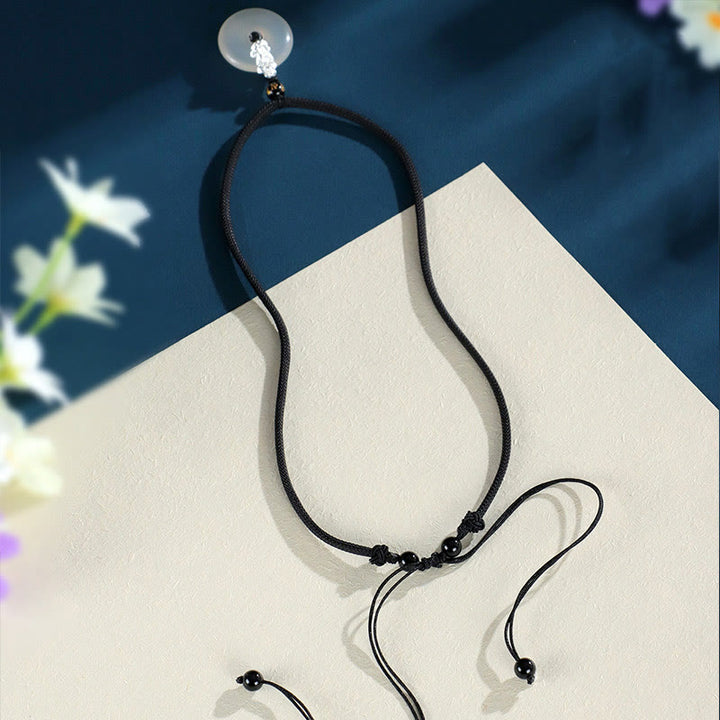 Buddha Stones Agata bianca Argento Sterling 999 Onice nero Sandalo verde Pi Xiu Fibbia della pace Collana con ciondolo Sei parole vere - image 2