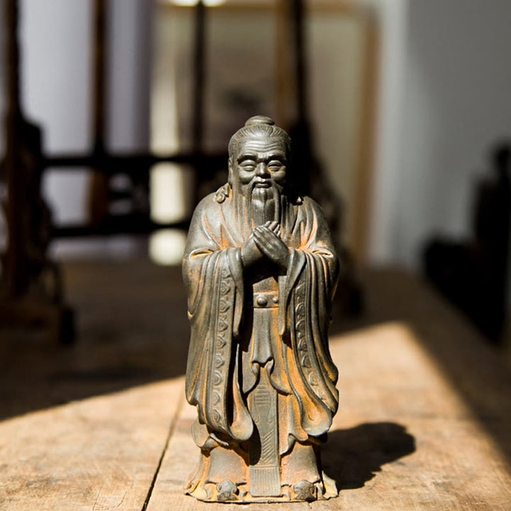 Buddha Stones fatte a mano Confucio polvere di ferro ruggine statua in resina decorazione della casa