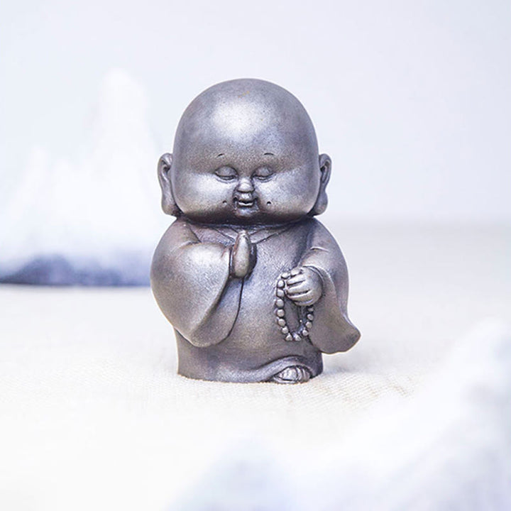 Statua in resina fusa Buddha Stones fatta a mano, piccolo monaco, in polvere di ferro, decorazione per la casa