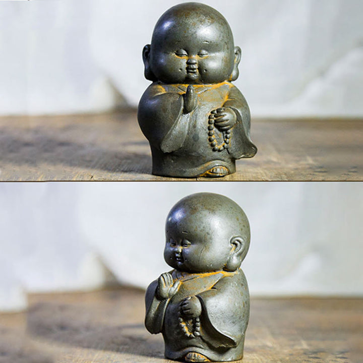 Statua in resina fusa Buddha Stones fatta a mano, piccolo monaco, in polvere di ferro, decorazione per la casa