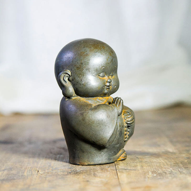 Statua in resina fusa Buddha Stones fatta a mano, piccolo monaco, in polvere di ferro, decorazione per la casa