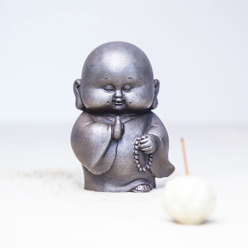 Statua in resina fusa Buddha Stones fatta a mano, piccolo monaco, in polvere di ferro, decorazione per la casa