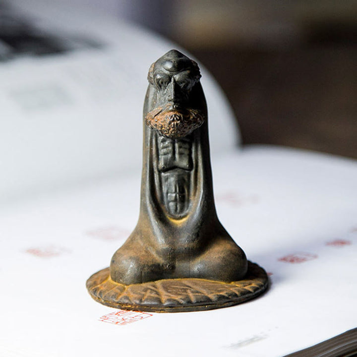 Buddha Stones fatto a mano Bodhidharma polvere di ferro ruggine statua in resina fusa decorazione per la casa