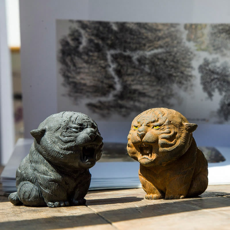 Statua in resina Buddha Stones con polvere di ferro e ruggine fatta a mano in miniatura di tigre ruggente, decorazione per la casa