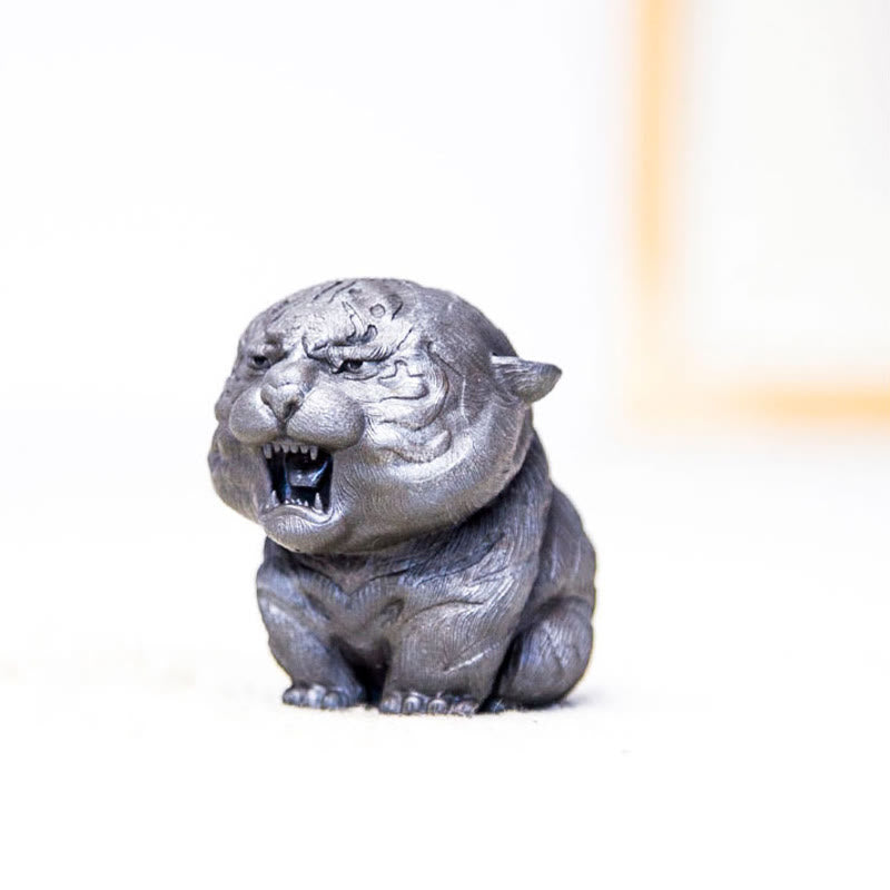 Statua in resina Buddha Stones con polvere di ferro e ruggine fatta a mano in miniatura di tigre ruggente, decorazione per la casa