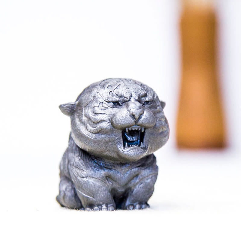 Statua in resina Buddha Stones con polvere di ferro e ruggine fatta a mano in miniatura di tigre ruggente, decorazione per la casa
