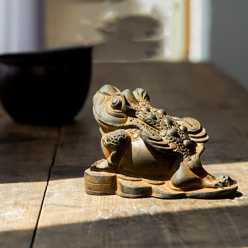Buddha Stones fatte a mano Feng Shui Rana Rospo Monete di rame Polvere di ferro Ruggine Statua in resina Decorazione per la casa
