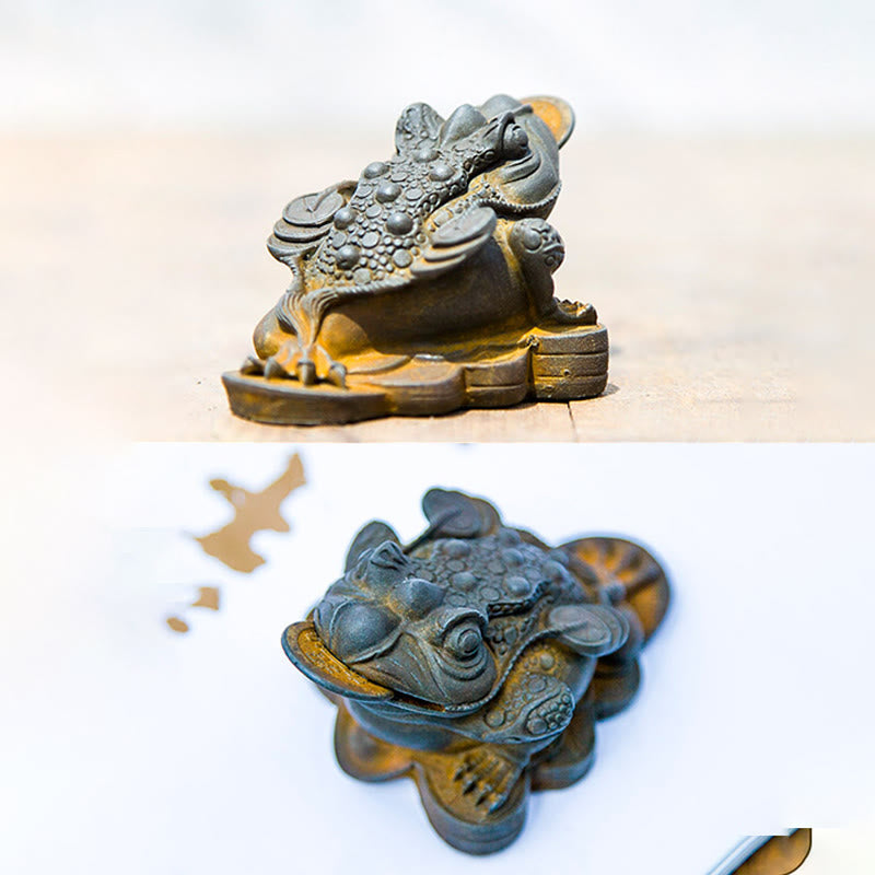 Buddha Stones fatte a mano Feng Shui Rana Rospo Monete di rame Polvere di ferro Ruggine Statua in resina Decorazione per la casa