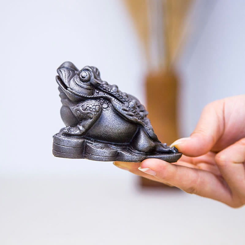 Buddha Stones fatte a mano Feng Shui Rana Rospo Monete di rame Polvere di ferro Ruggine Statua in resina Decorazione per la casa