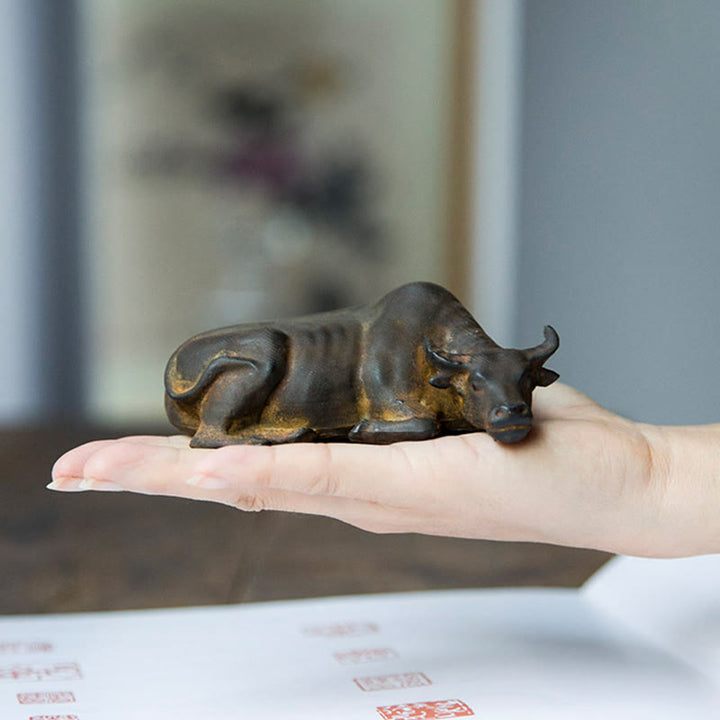 Buddha Stones fatto a mano piccolo bufalo d'acqua toro polvere di ferro ruggine statua in resina decorazione per la casa