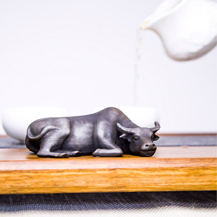 Buddha Stones fatto a mano piccolo bufalo d'acqua toro polvere di ferro ruggine statua in resina decorazione per la casa