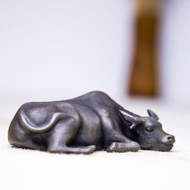 Buddha Stones fatto a mano piccolo bufalo d'acqua toro polvere di ferro ruggine statua in resina decorazione per la casa - image 15