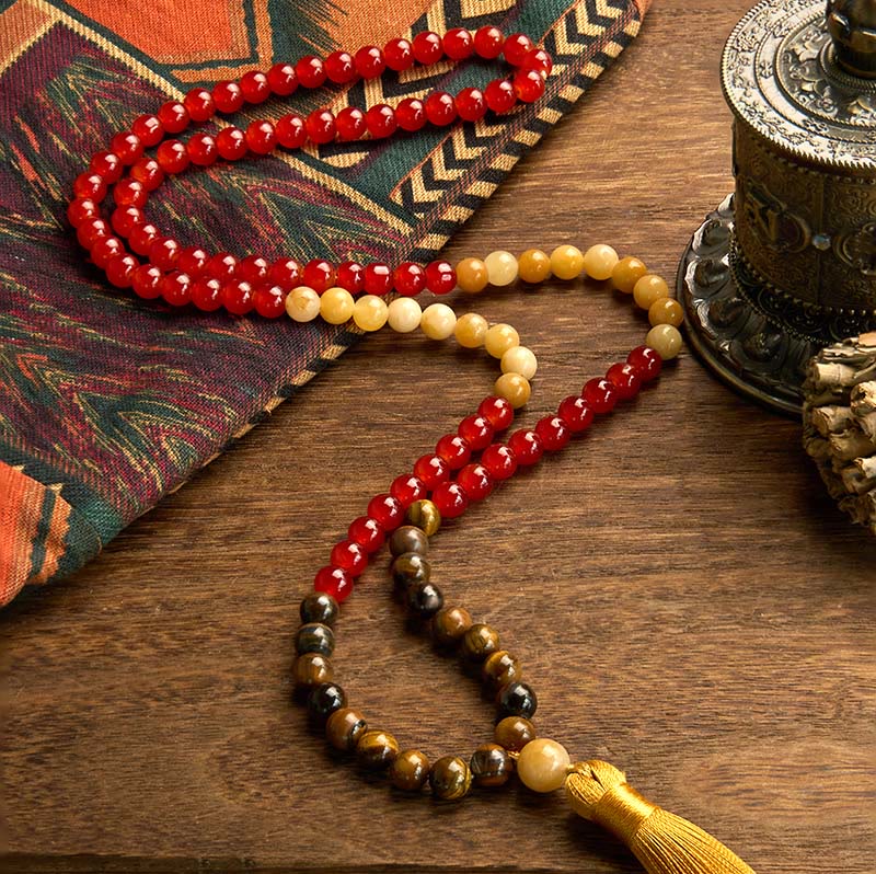 Braccialetto Buddha Stones 108 Mala Beads Agata rossa Occhio di tigre Nappa gialla Calma
