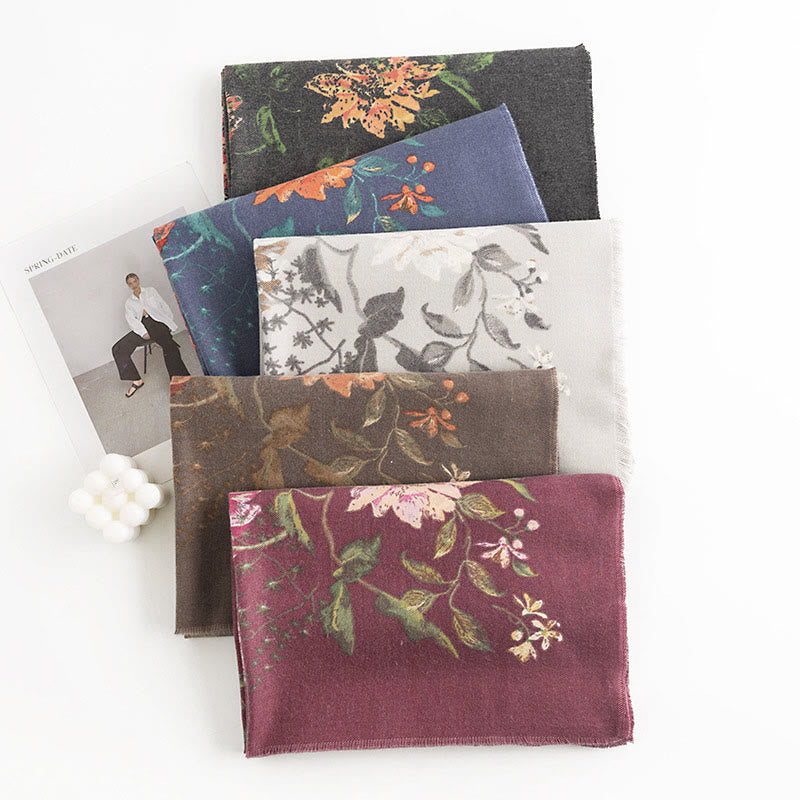 Scialle con motivo stampato a rose multicolore tibetano Buddha Stones, autunno inverno, caldo e accogliente - image 1