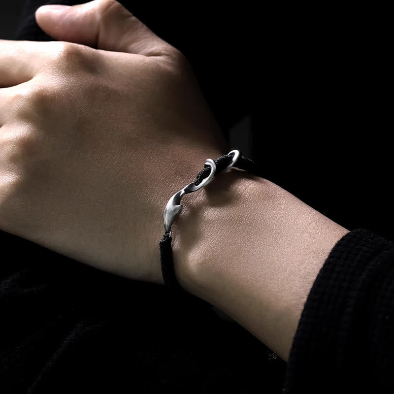 Braccialetto di protezione in corda di cera nera con squalo in argento sterling 999 Buddha Stones