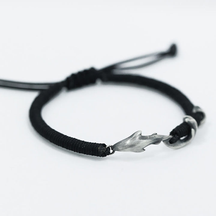 Braccialetto di protezione in corda di cera nera con squalo in argento sterling 999 Buddha Stones