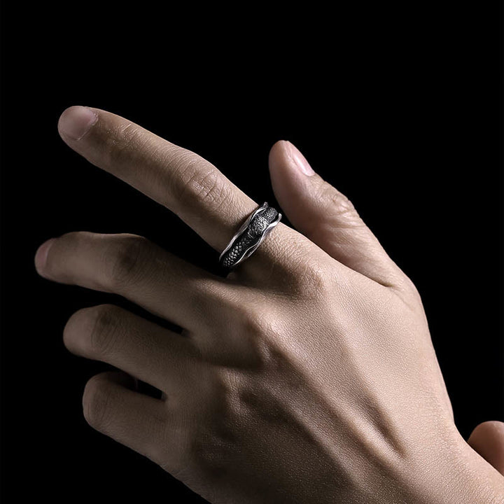 Anello di protezione dell'anno del serpente a forma di serpente in argento sterling 999 Buddha Stones